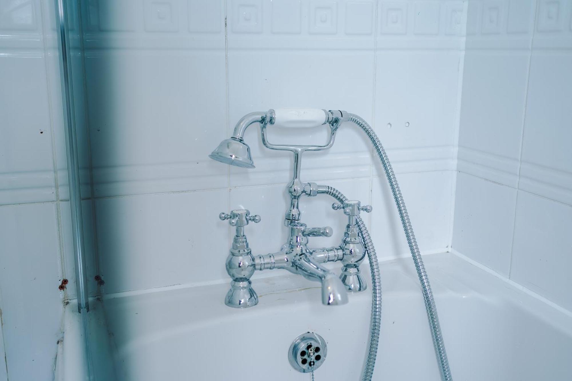 Beach Retreat With Hot Tub Sleeps 8 Prestatyn Exteriér fotografie