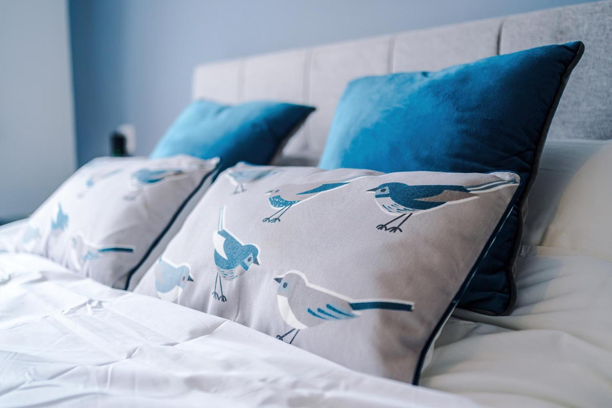 Beach Retreat With Hot Tub Sleeps 8 Prestatyn Exteriér fotografie